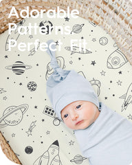 TotBasic bassinet sheet with 4-way stretch on mattress.