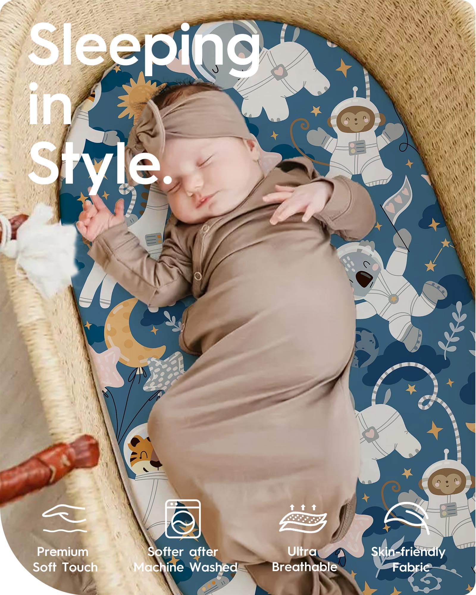 TOTBASIC 4-way-stretch bassinet sheet offers quick on/off and snug fit.