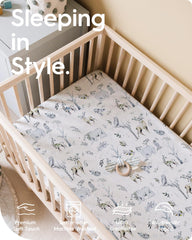 TotBasic elastic-edge secure-fit keeps sheets in place during playtime