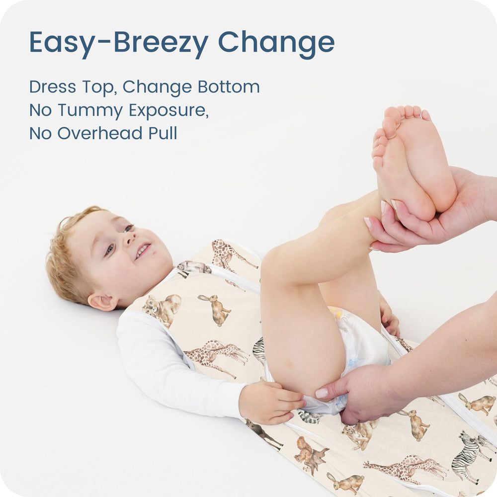 TotBasic hip-friendly design allows natural leg movement for comfort