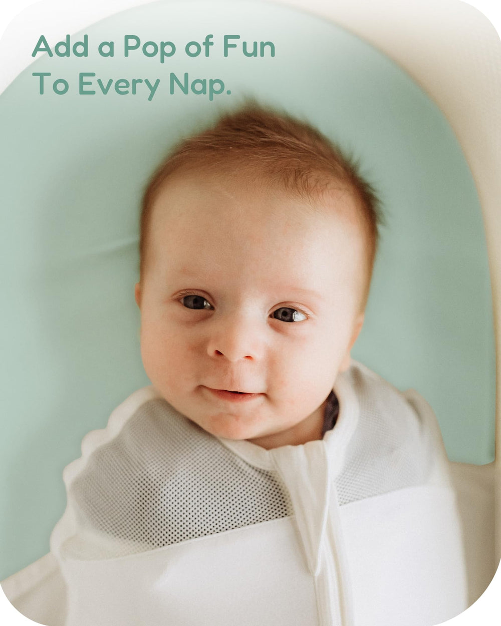 TotChill bassinet sheet close-up shows elastic edge for secure fit.