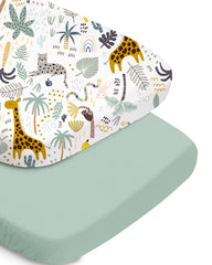 TotChill bassinet sheet Green Giraff 2-pack with unisex prints for cozy baby naps.