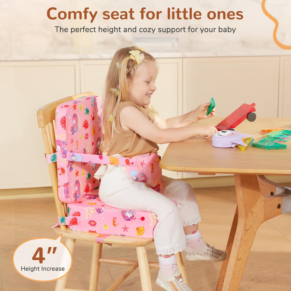 TOTIDYH booster seat with removable cover keeps surfaces clean.
