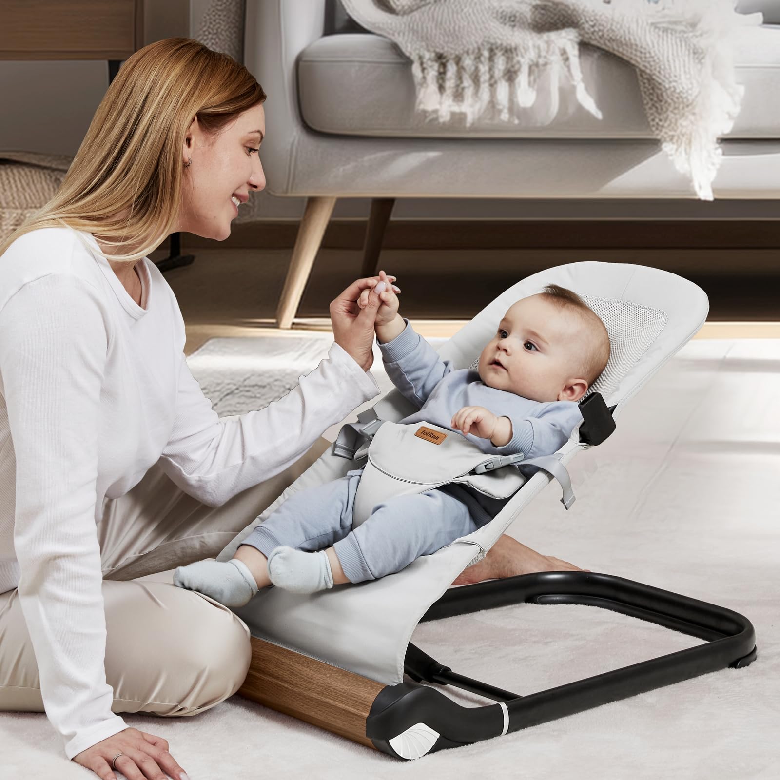 TotRun materials in light grey offering soft touch and durability