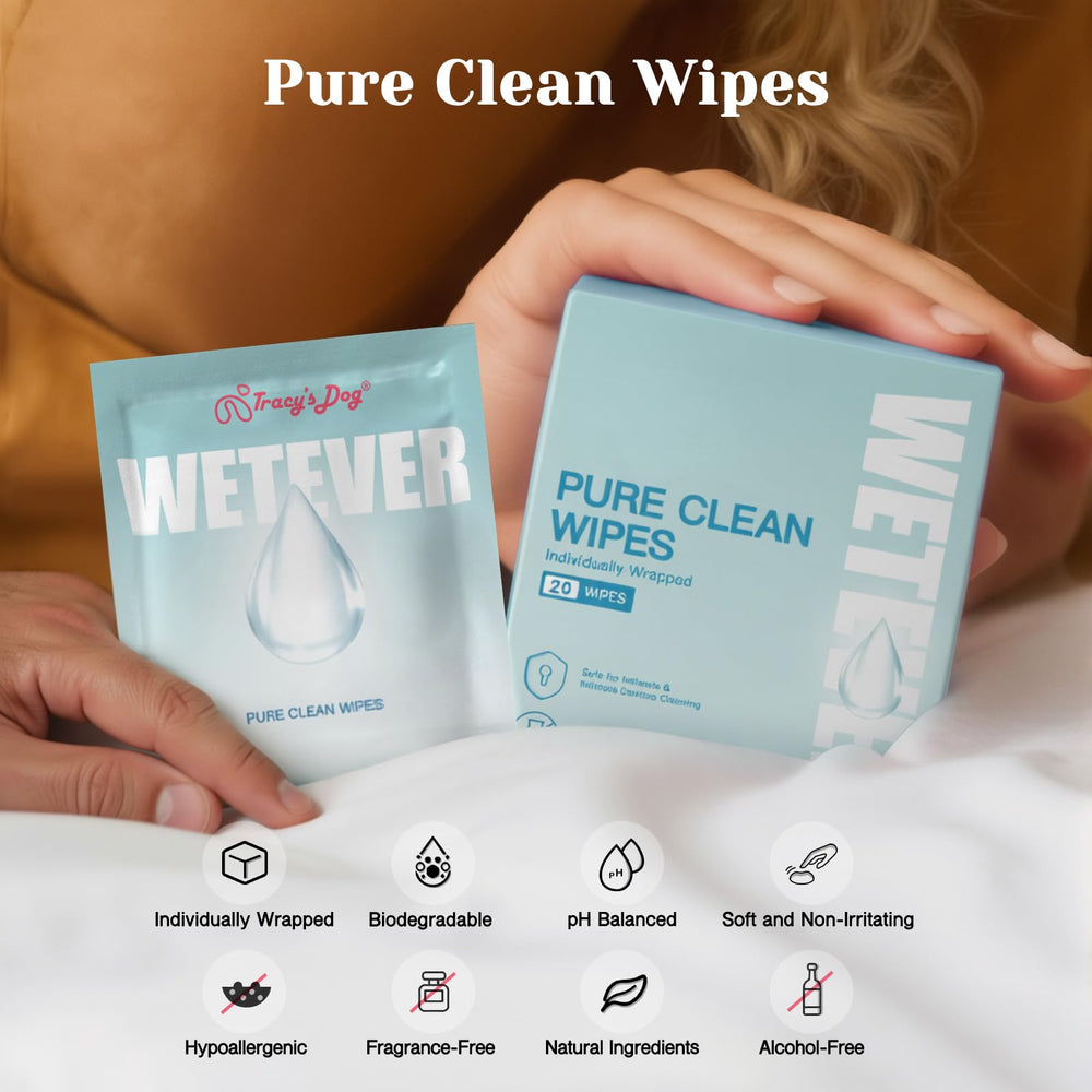 Tracy's Dog wipes with natural ingredients safe for delicate skin.