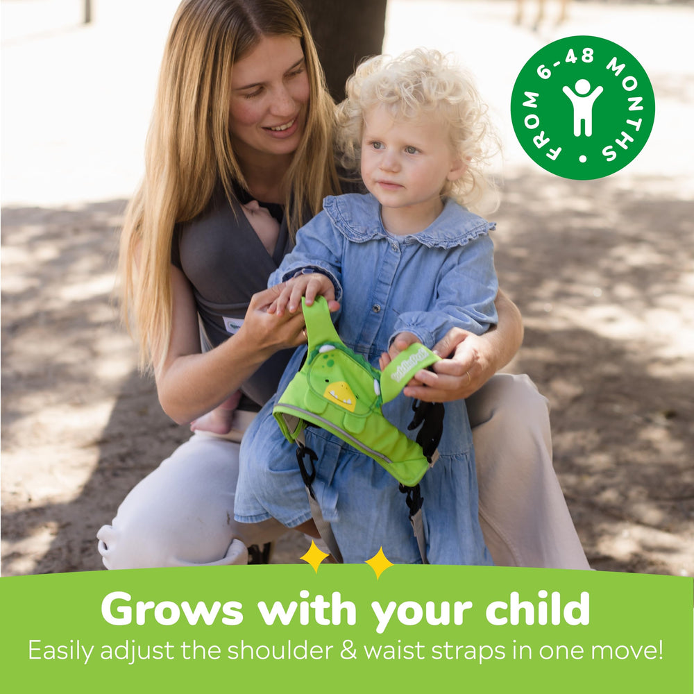 Trunki Dudley Dinosaur Green reflective details keep little ones visible.