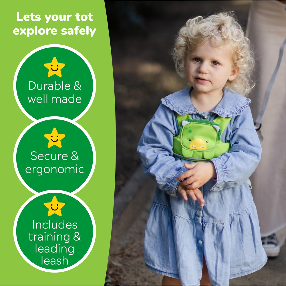 Trunki Dudley Dinosaur Green shoulder straps adjust together for fast, comfortable fit.