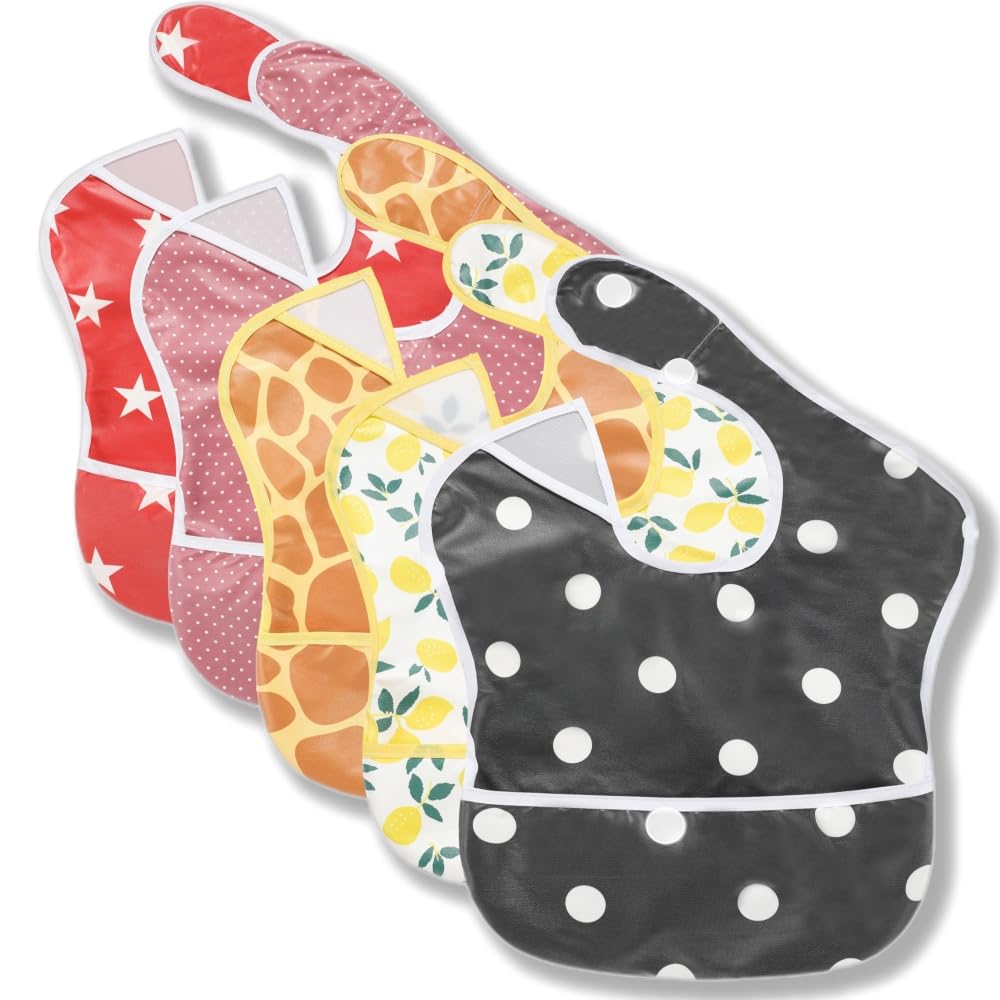 TSD waterproof pocket bib catches crumbs during meals for easier cleanup.
