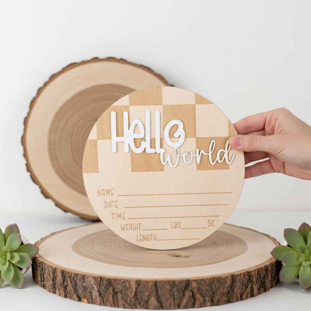Tucnoeu Baby Announcement Sign photo prop for newborn moments