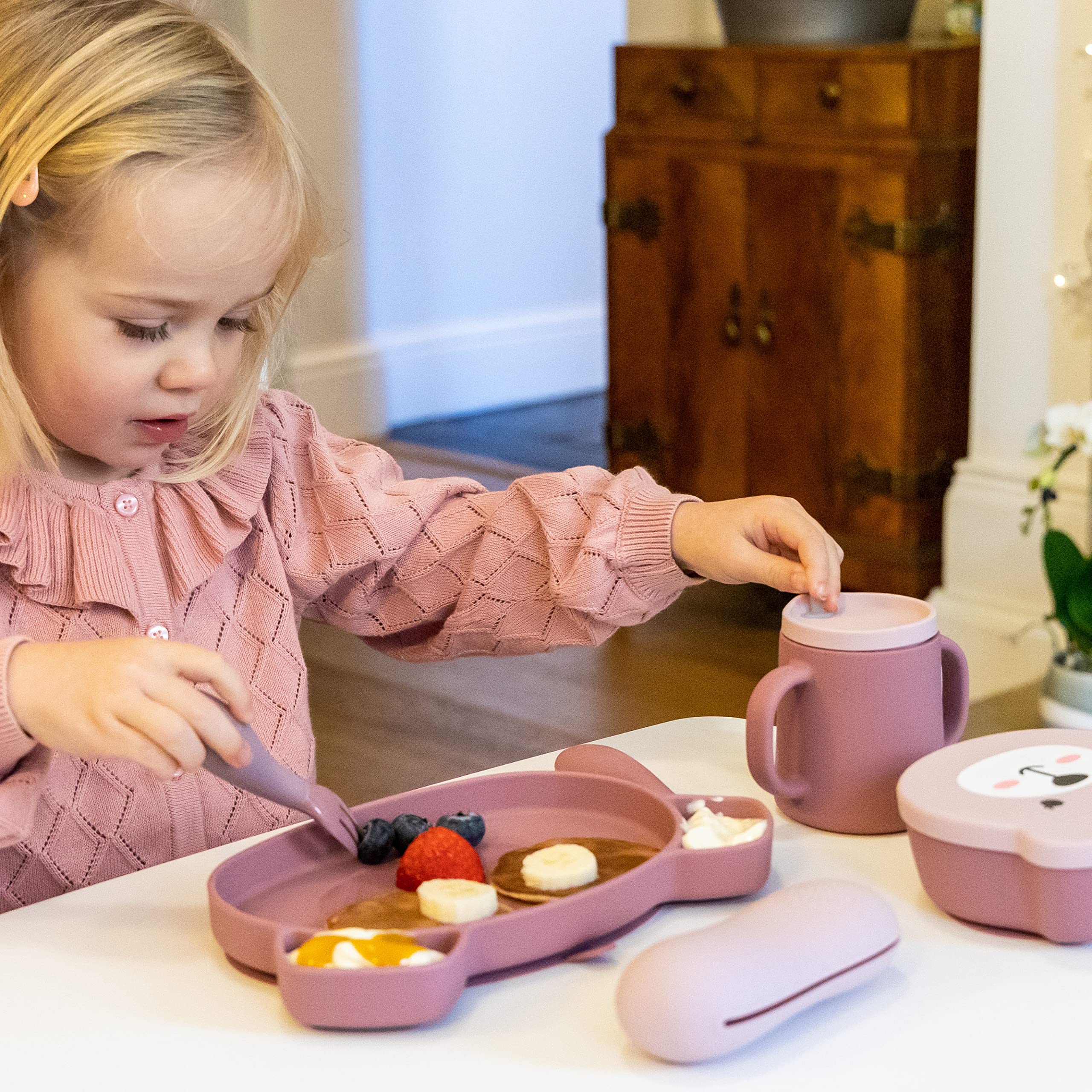 Tum TUM 3-way trainer cup pink dishwasher safe and easy to clean