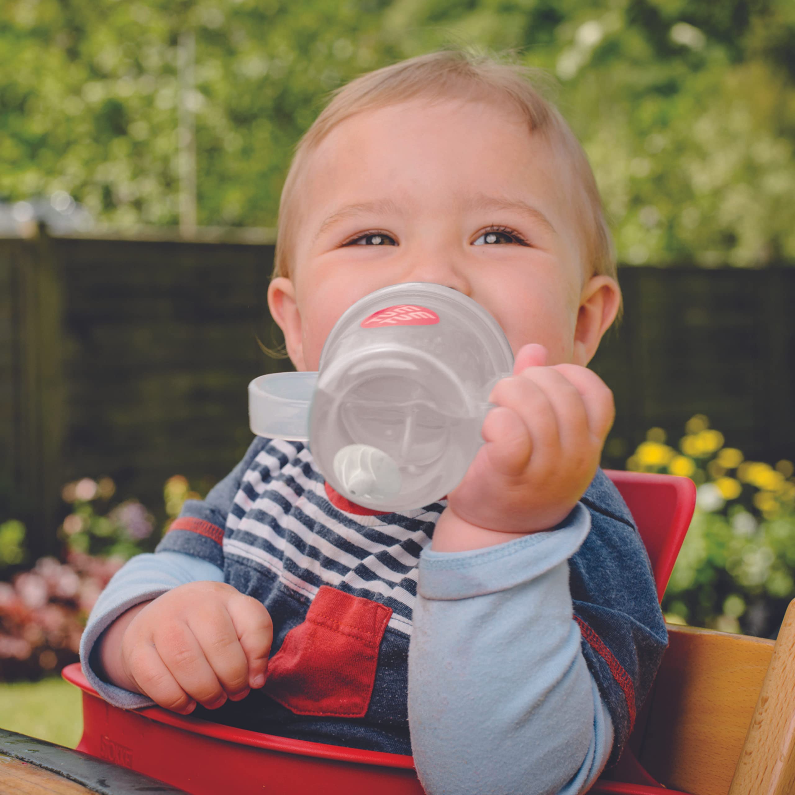 TUM TUM Pip Panda BPA-free construction for everyday meals.