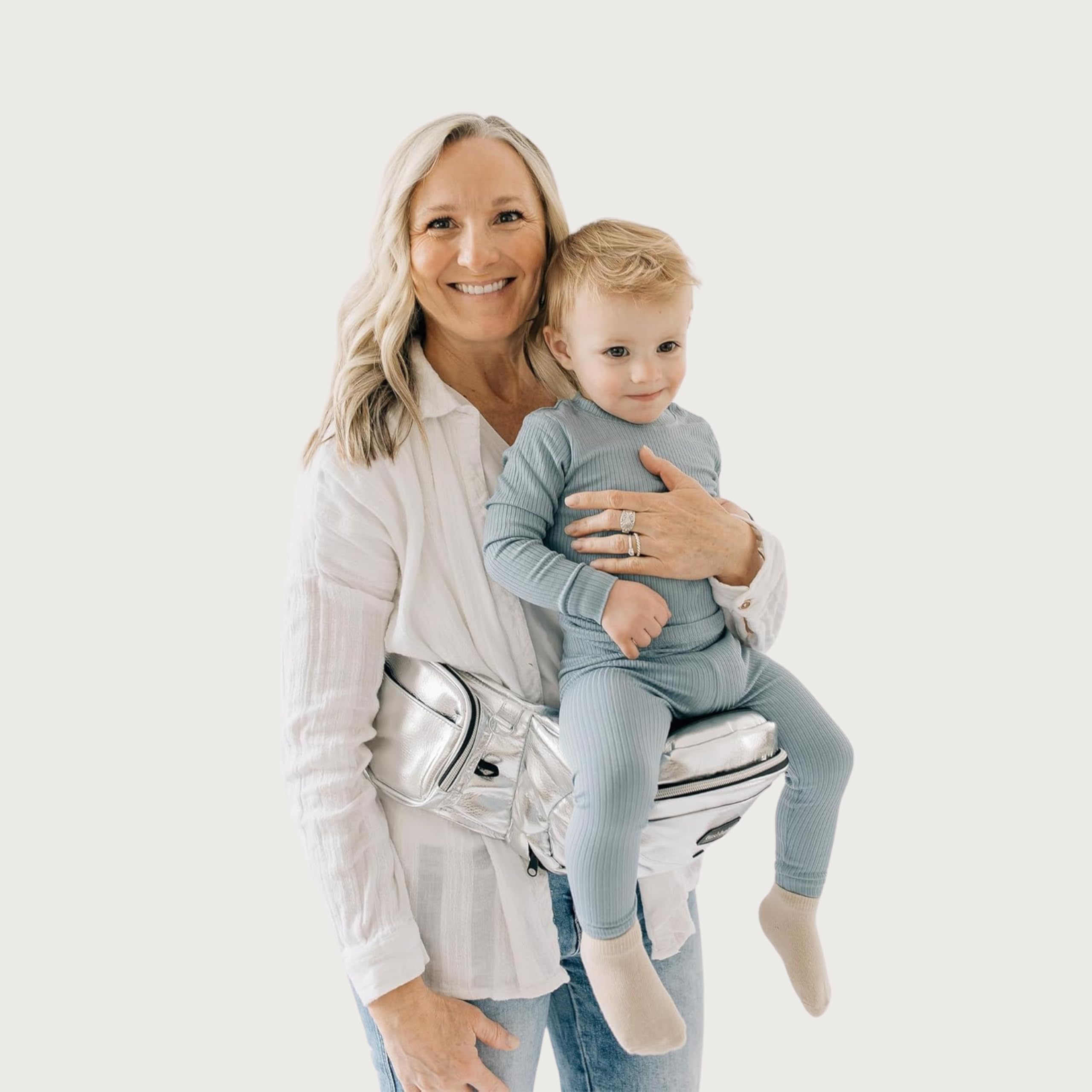 Lumbar-support design detail highlighting back-friendly carry.