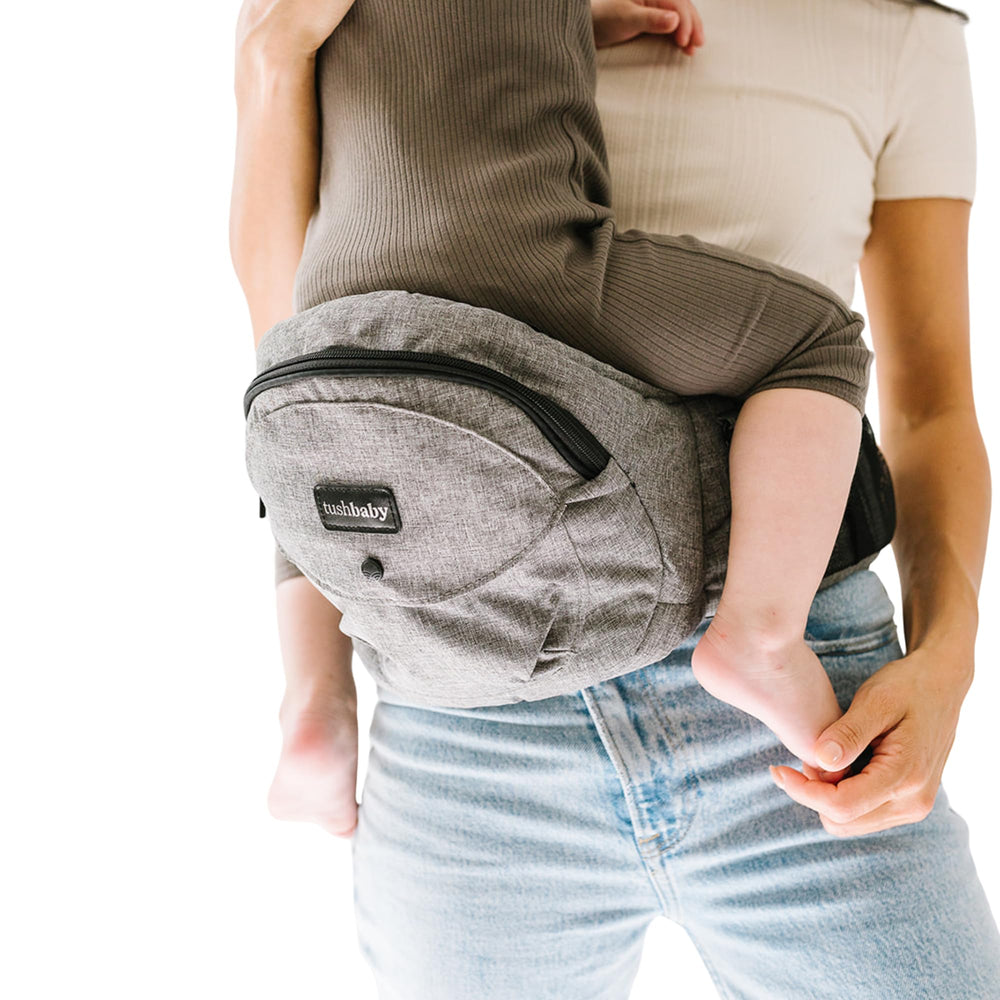 TushBaby Original supports comfortable nursing during errands and visits