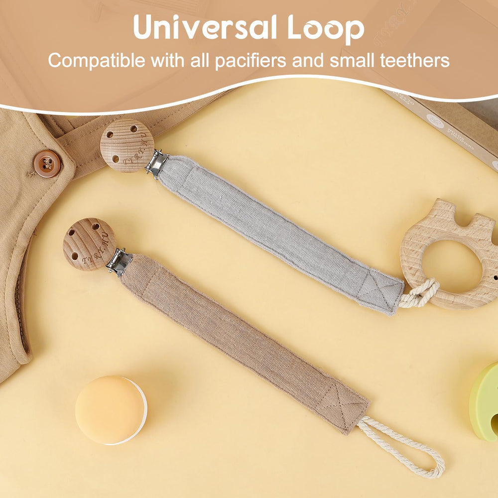 TYRY.HU multi-use pacifier clip suitable for teethers and toys.