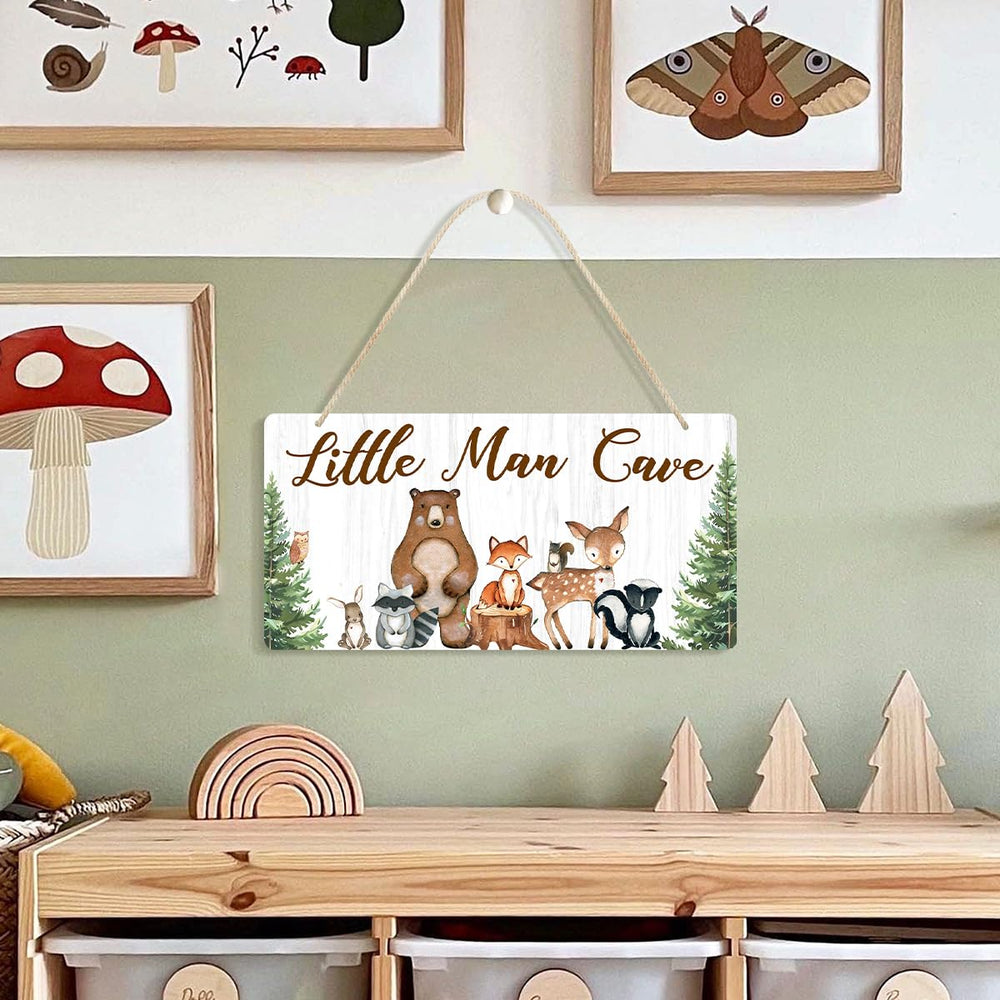 Uflashmi wood sign close-up shows natural grain for durable nursery decor