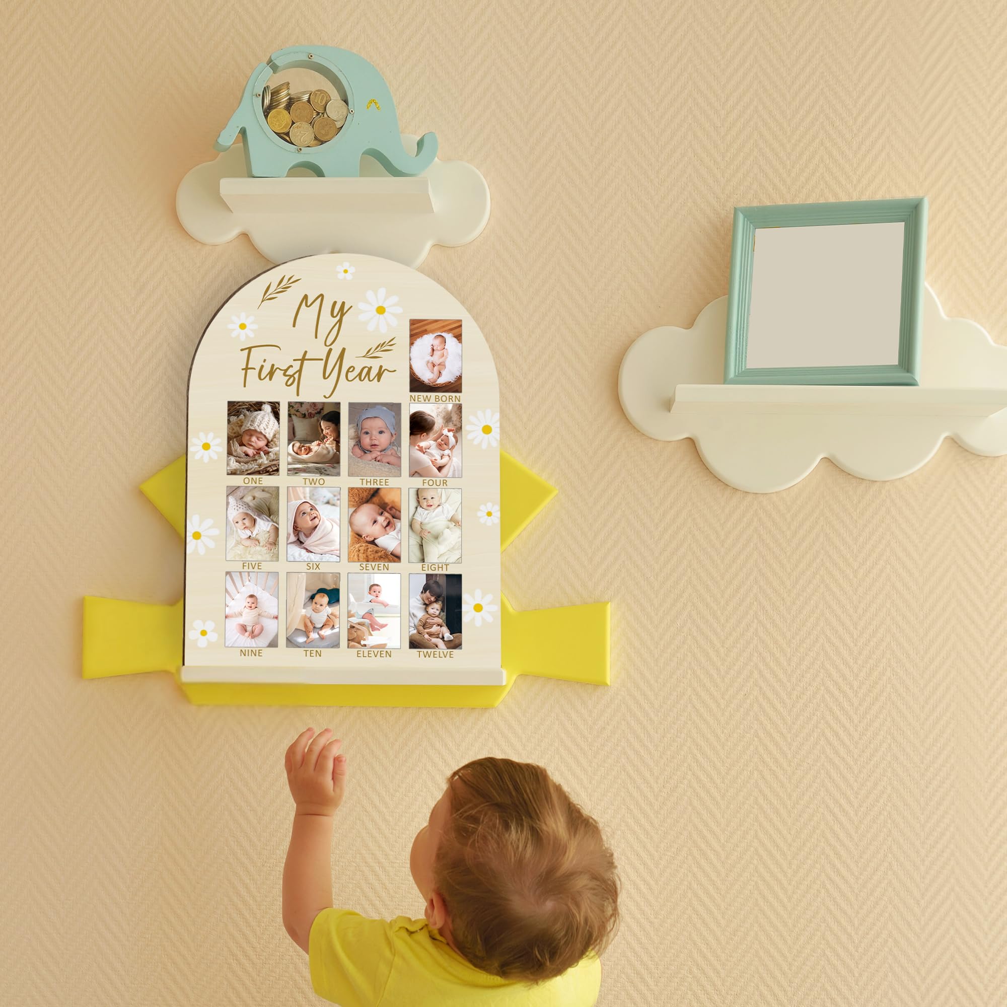 UIBOVA reusable photo board to cherish growth throughout the first year