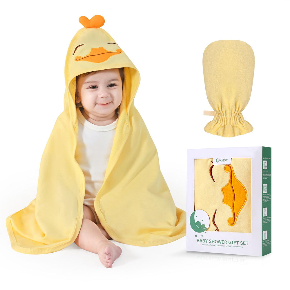 UKMOT hooded towel with duck pattern for cozy newborn drying