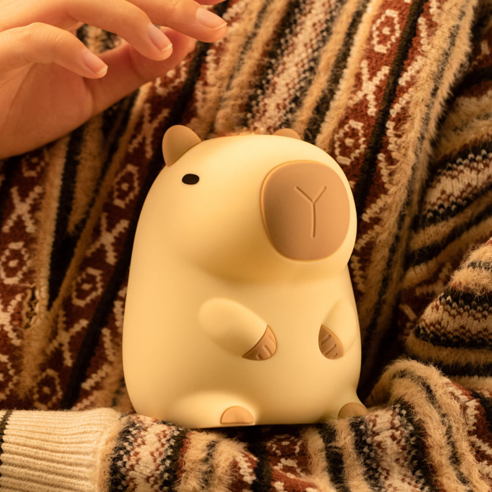 UNEEDE Capybara Night Light rechargeable via USB for cordless use