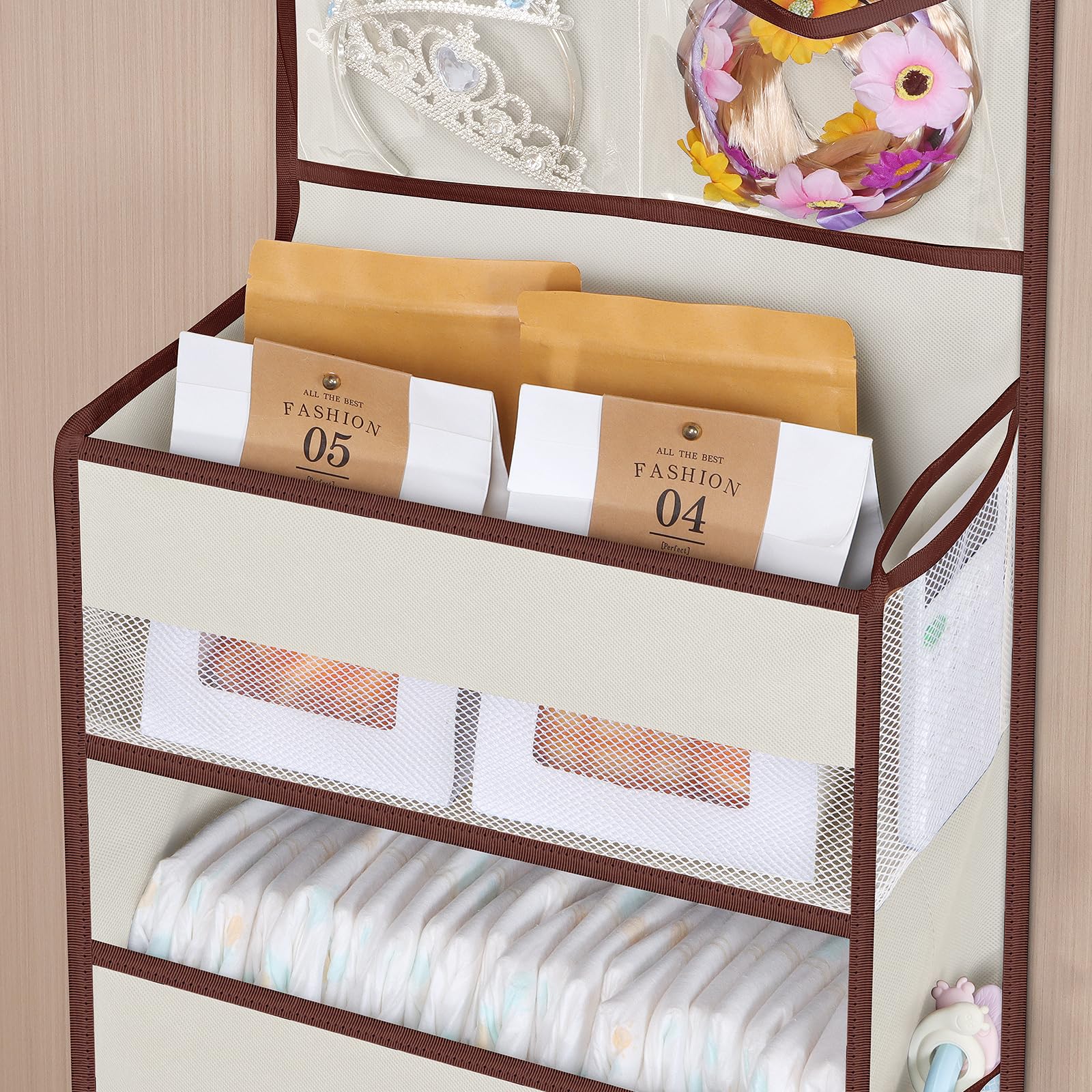 Sturdy bottom supports and reinforced sides keep shape under load.