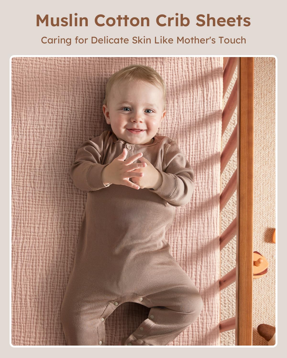 Unnivoll muslin crib sheet 360-degree elastic hem secures a snug fit.