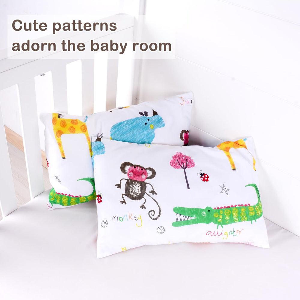 Easy-care pillowcase from UOMNY, machine washable and quick to dry.