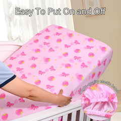UOMNY Fitted crib sheet with snug elastic edges for a stable fit.