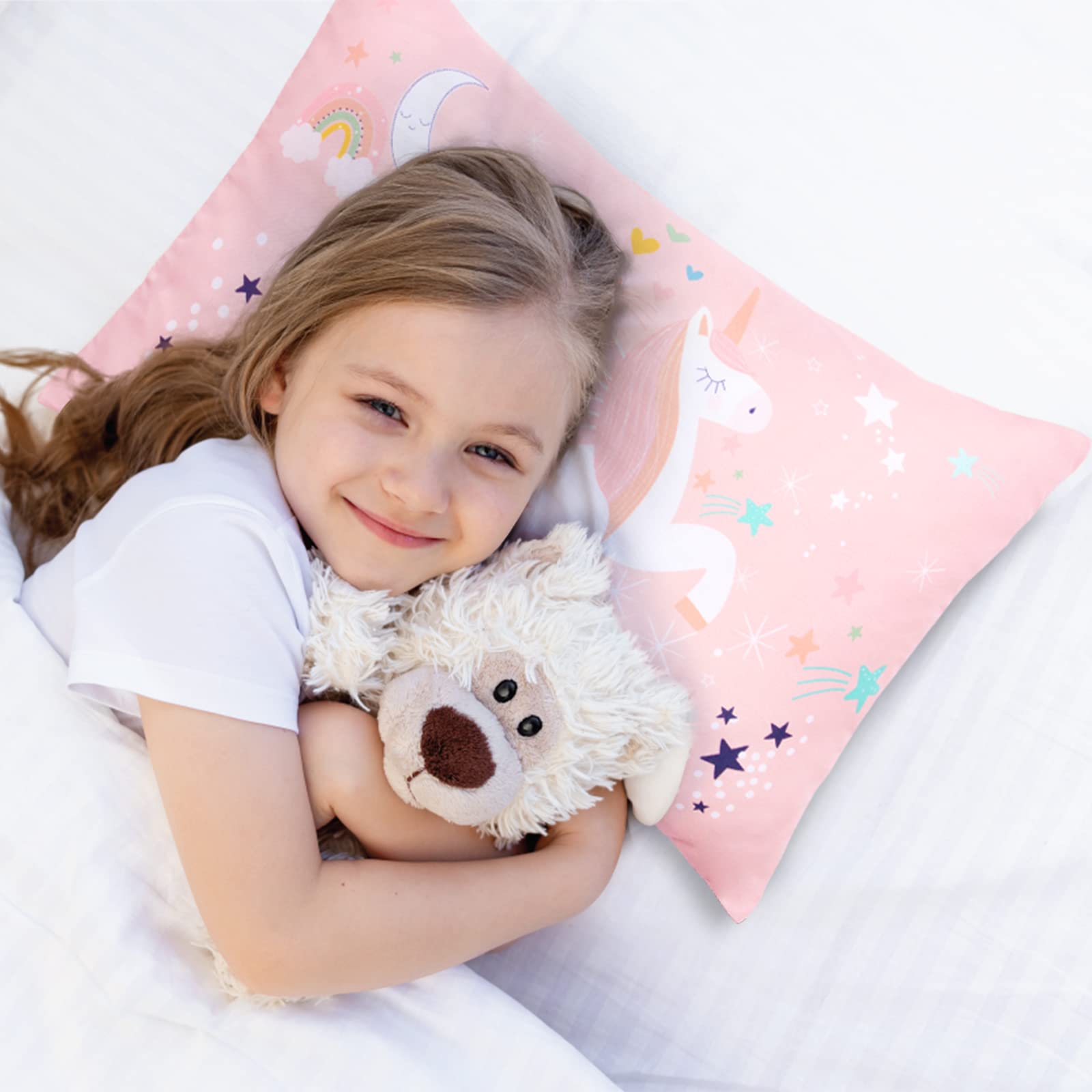 UOMNY pink and white toddler pillowcase offers breathable softness