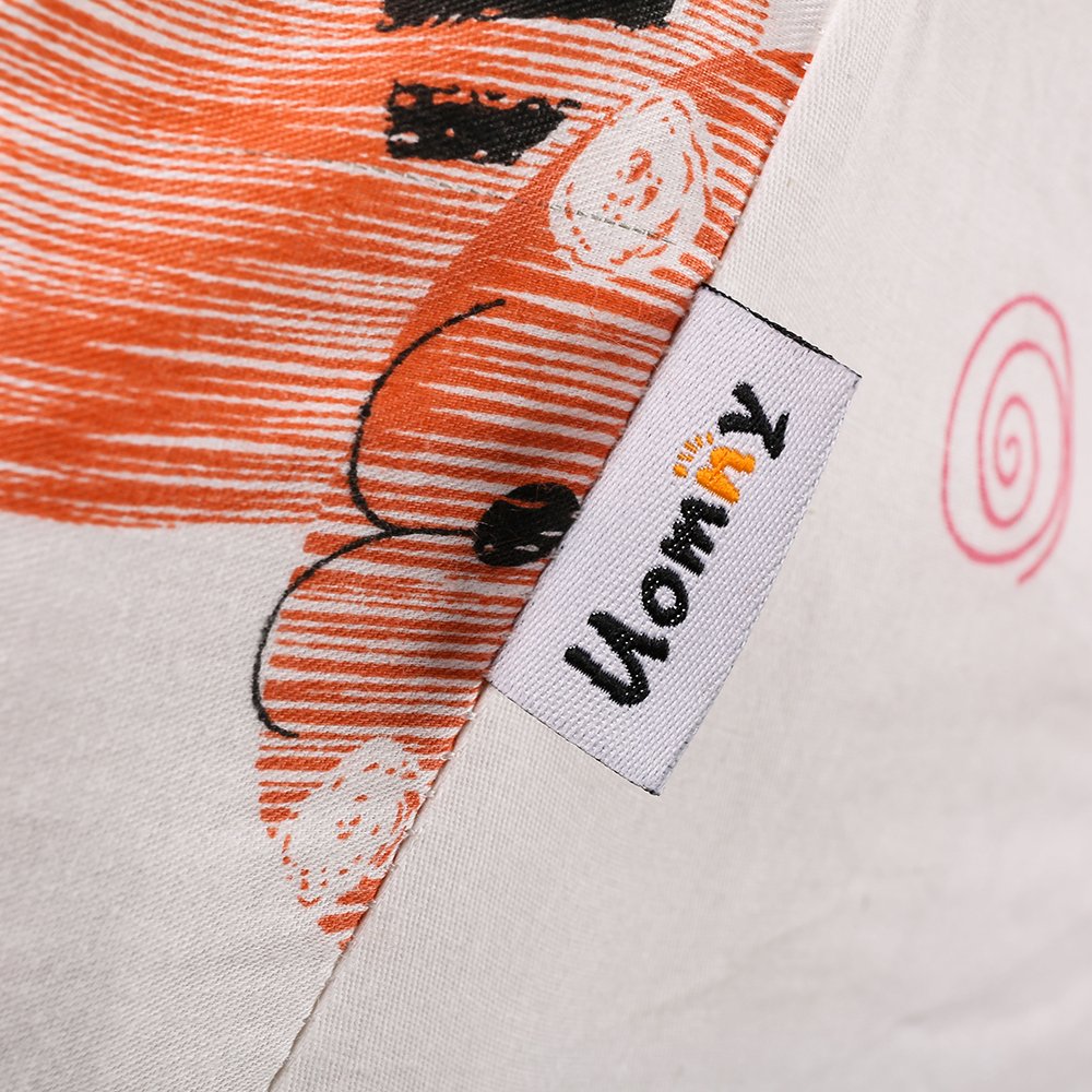 UOMNY Safari gift-ready crib sheet for baby showers.