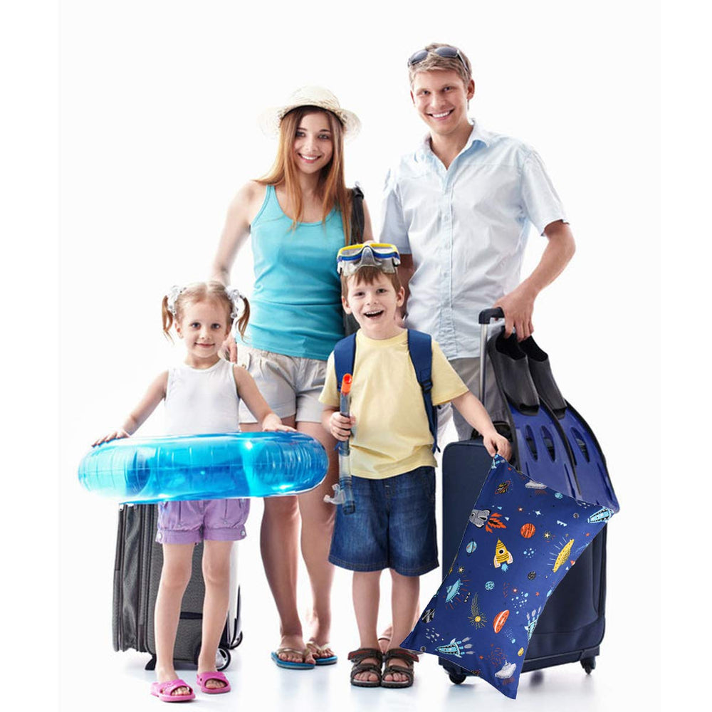 UOMNY travel-friendly-pillowcase pack appears convenient for outings.