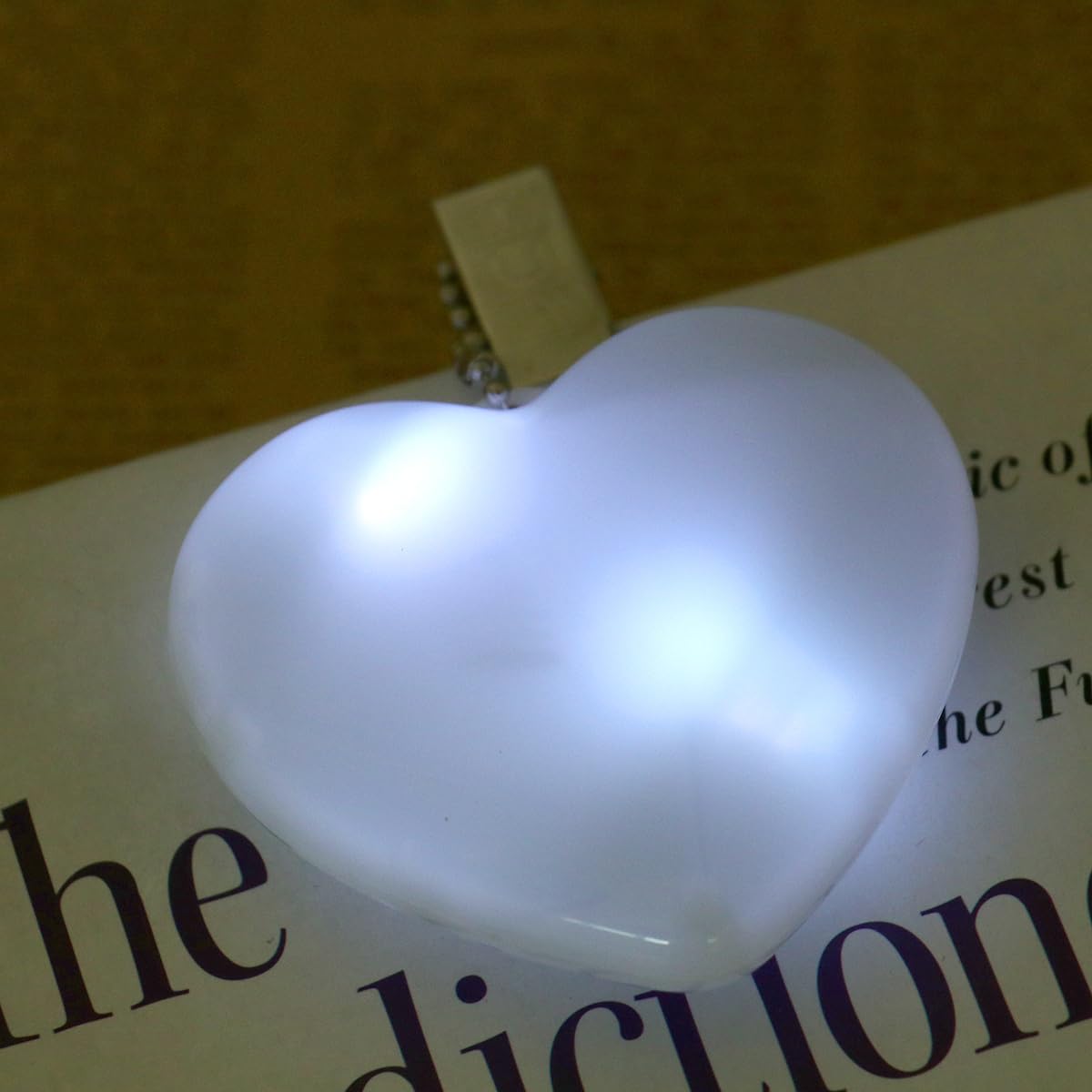 Uonlytech gift-ready packaging makes it a ready-to-gift accessory.
