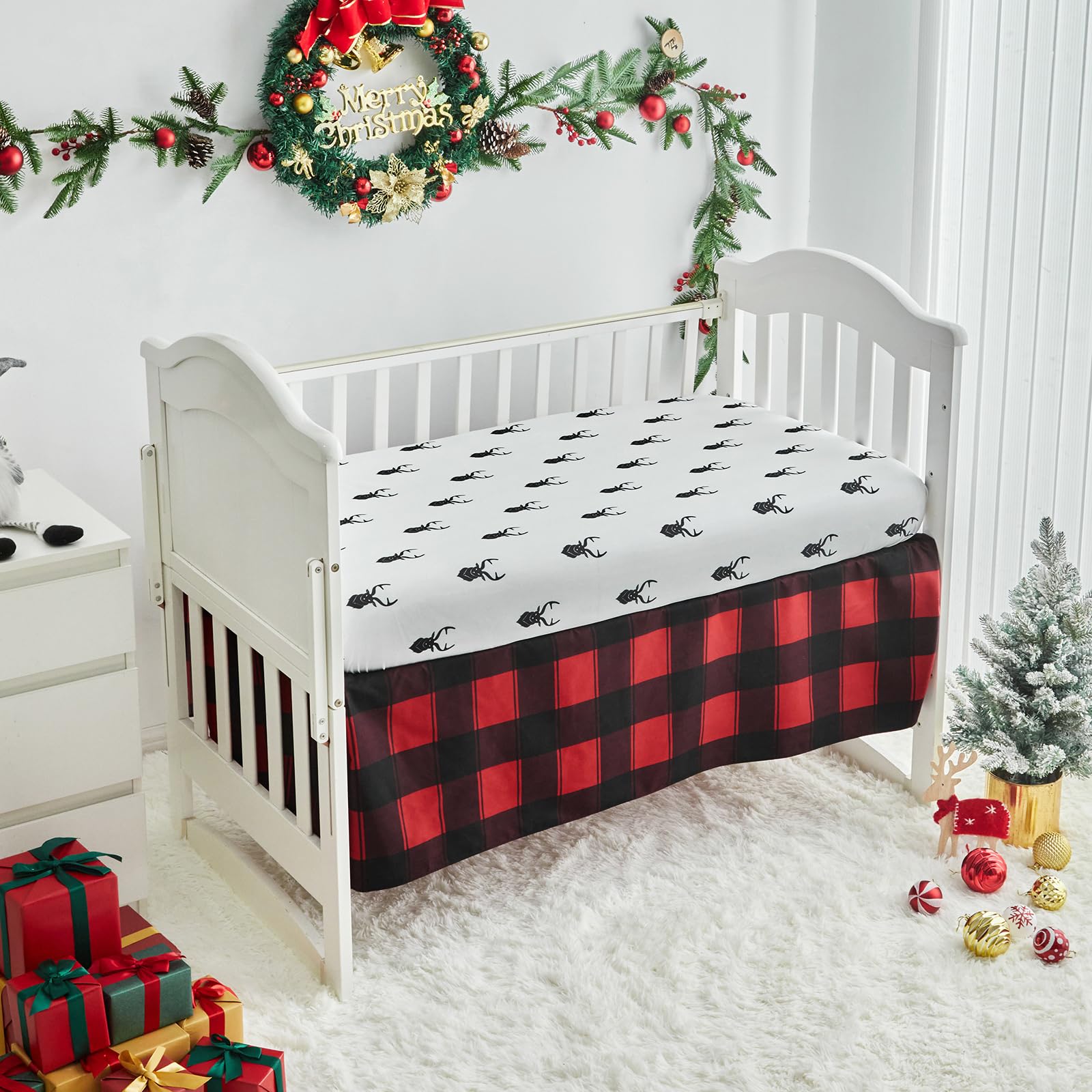 UOZZI BEDDING tree and deer accents add playful holiday charm.