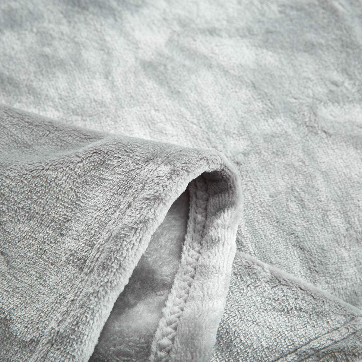 UOZZI BEDDING blanket suitable for crib and stroller use during outings