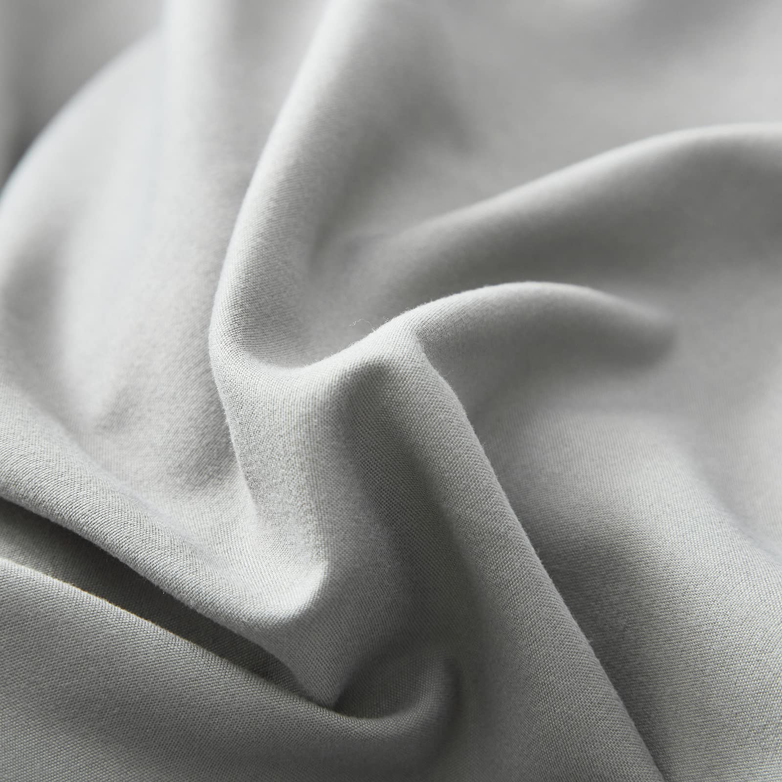 UOZZI BEDDING eco-friendly polyester fabric offers durable comfort