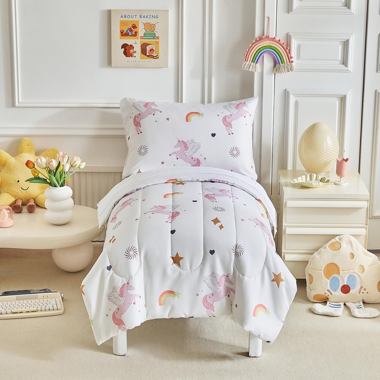 UOZZI BEDDING reversible pillowcase offers versatile style for kids' rooms