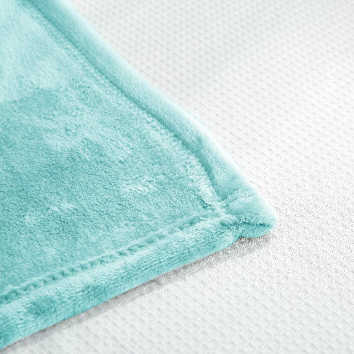 UOZZI Bedding microfiber close-up shows soft texture