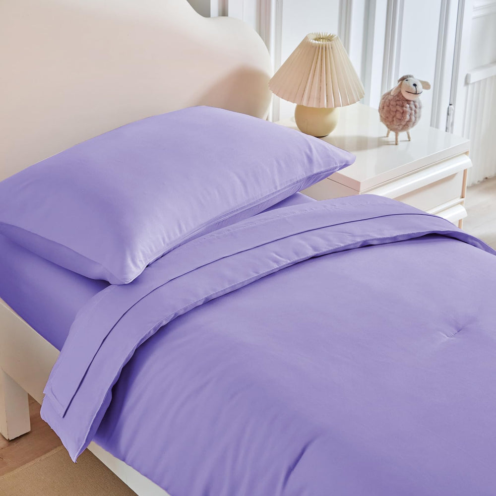 UOZZI Bedding packaging display purple shows color and contents.