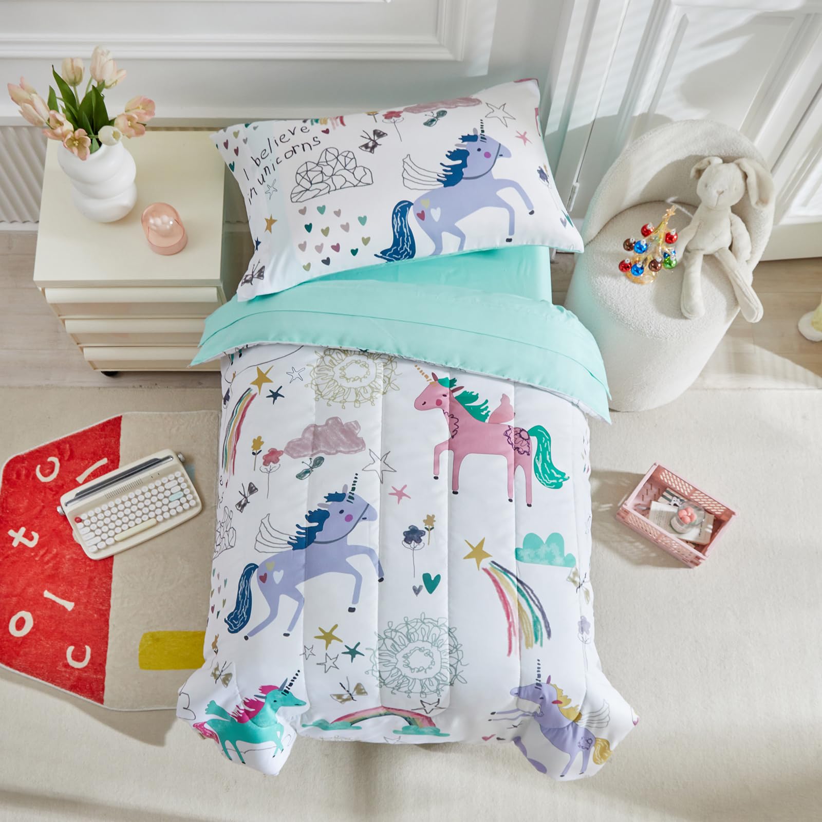 UOZZI Bedding unicorn comforter close-up shows soft microfiber for gentle sleep