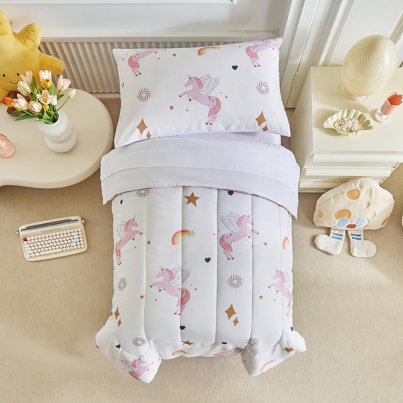 UOZZI BEDDING white pink bedset complements girly bedroom themes