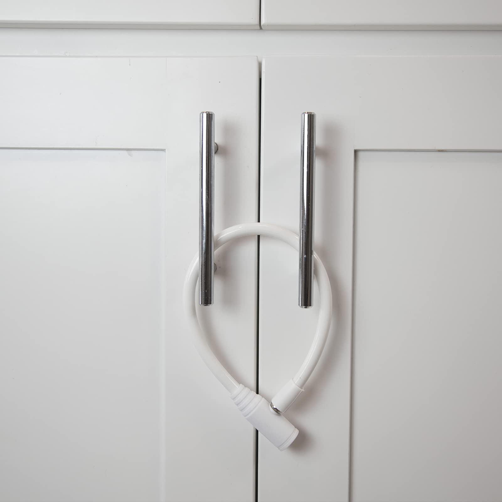 Urban August fridge lock with two keys for quick access