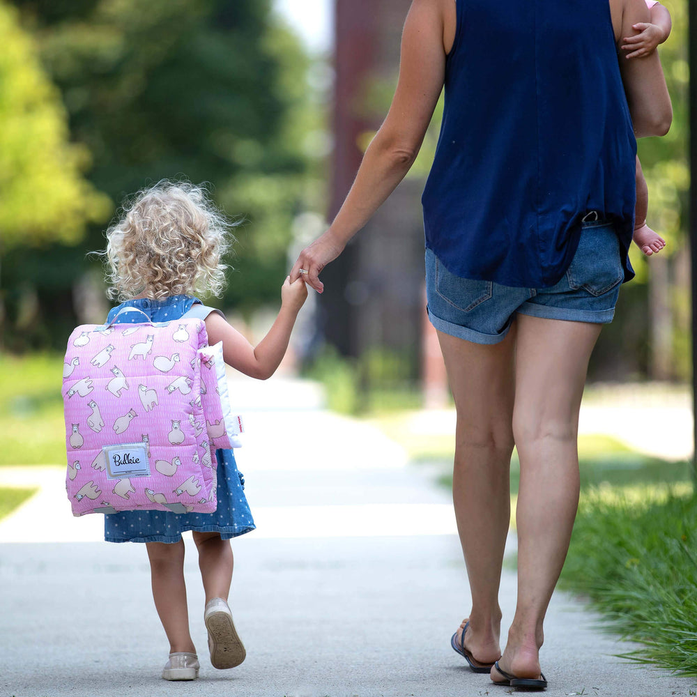 Urban Infant Bulkie nap mat includes a top carry handle for easy transport.