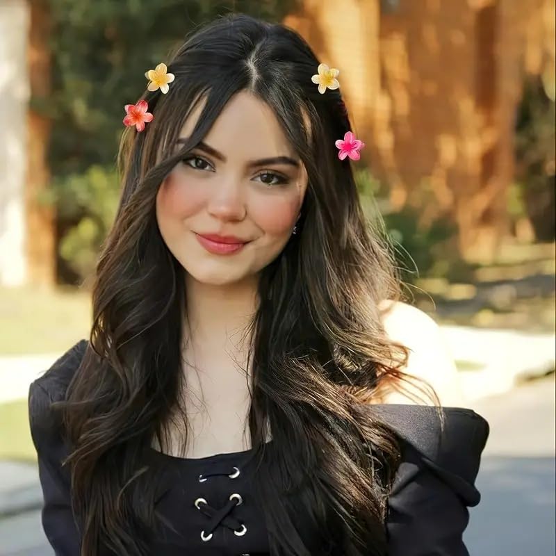 USUKUSI floral-design clips add bright, playful touch to any hairstyle.