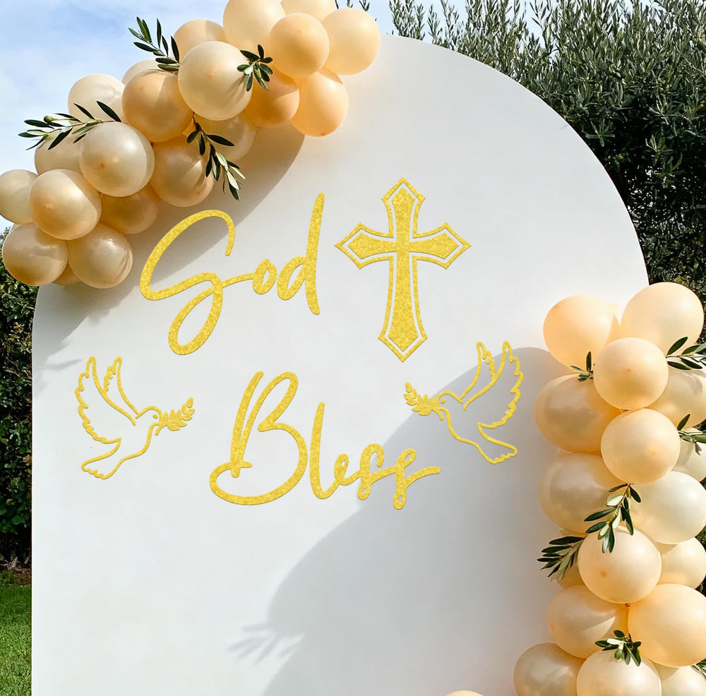 Usumz God Bless photo backdrop highlights memorable family moments