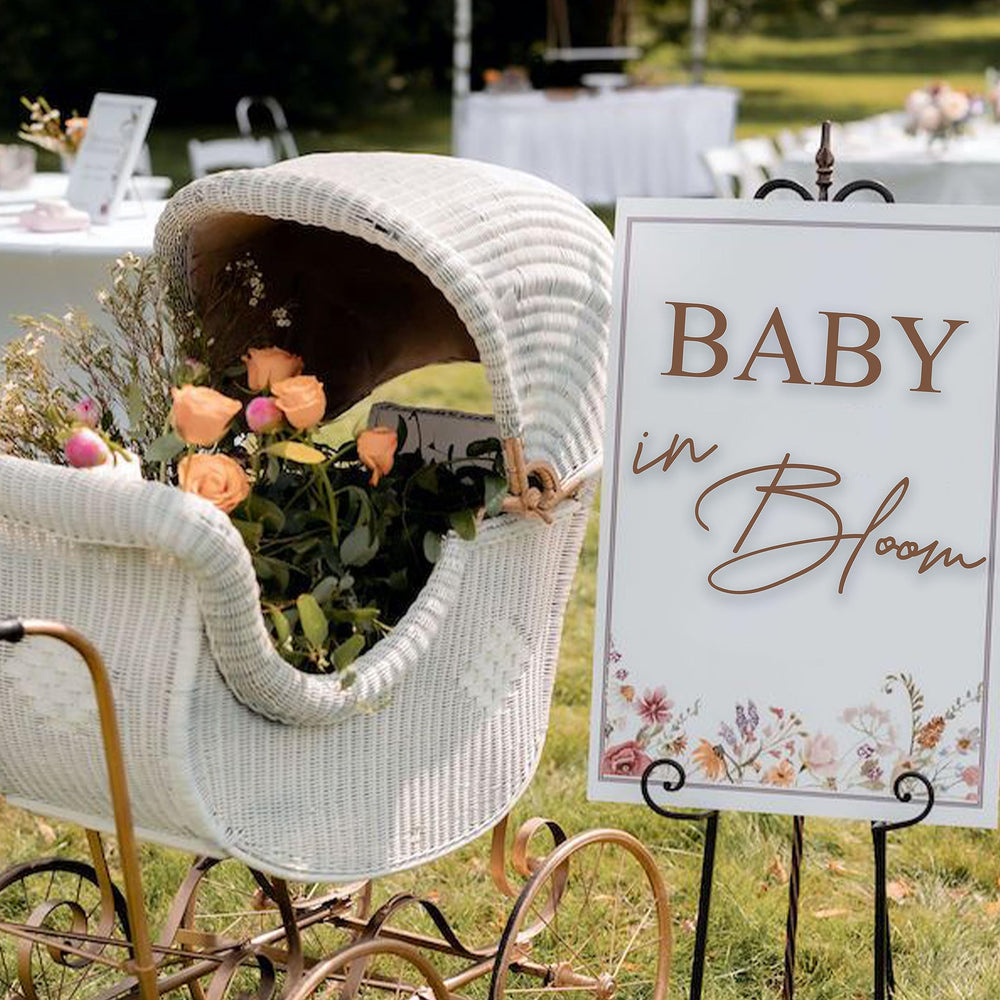 VANGNING Baby in Bloom wall decal showcases earthy brown lettering for a warm celebration
