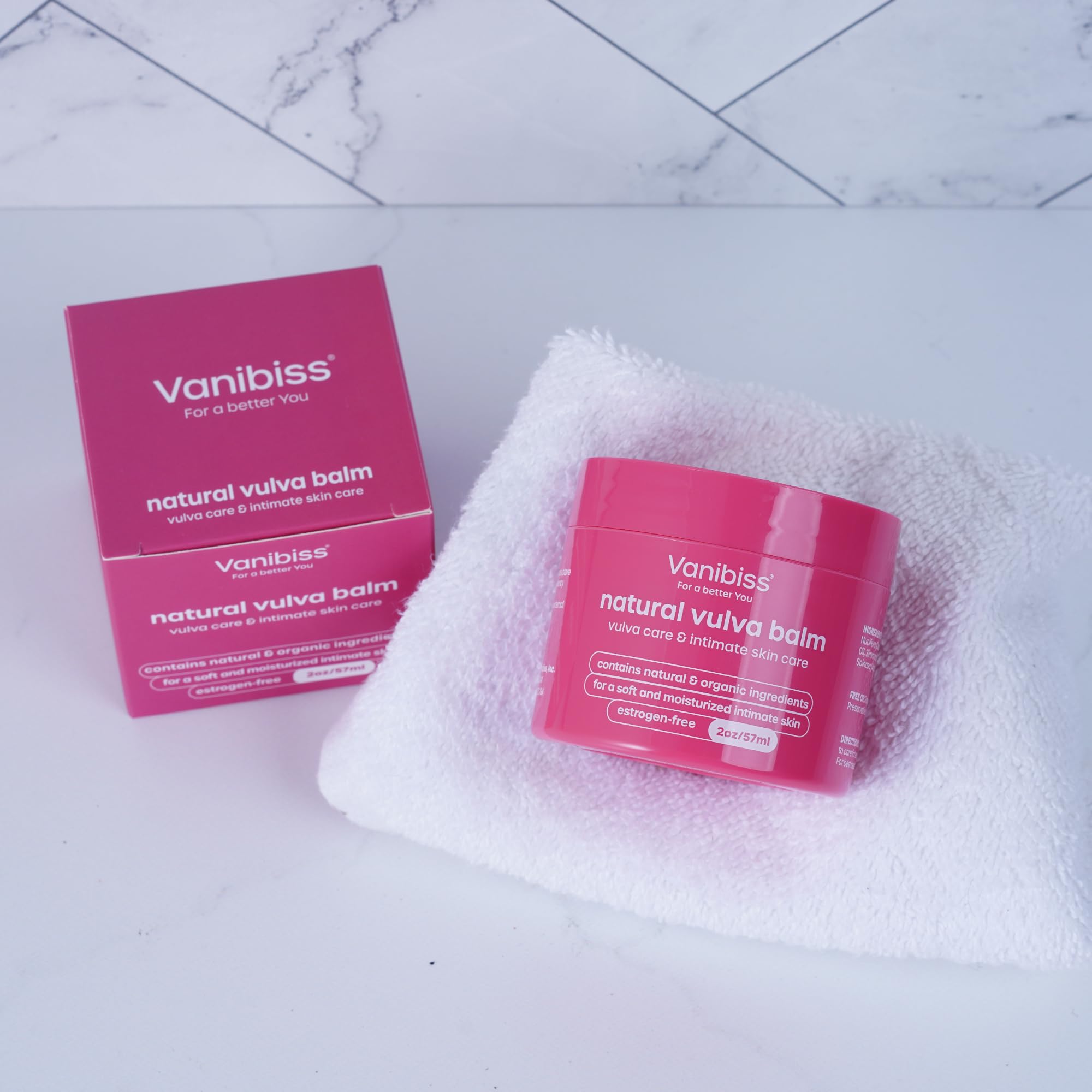 Vanibiss Natural Vulva Balm uses organic ingredients for gentle vulvar care.