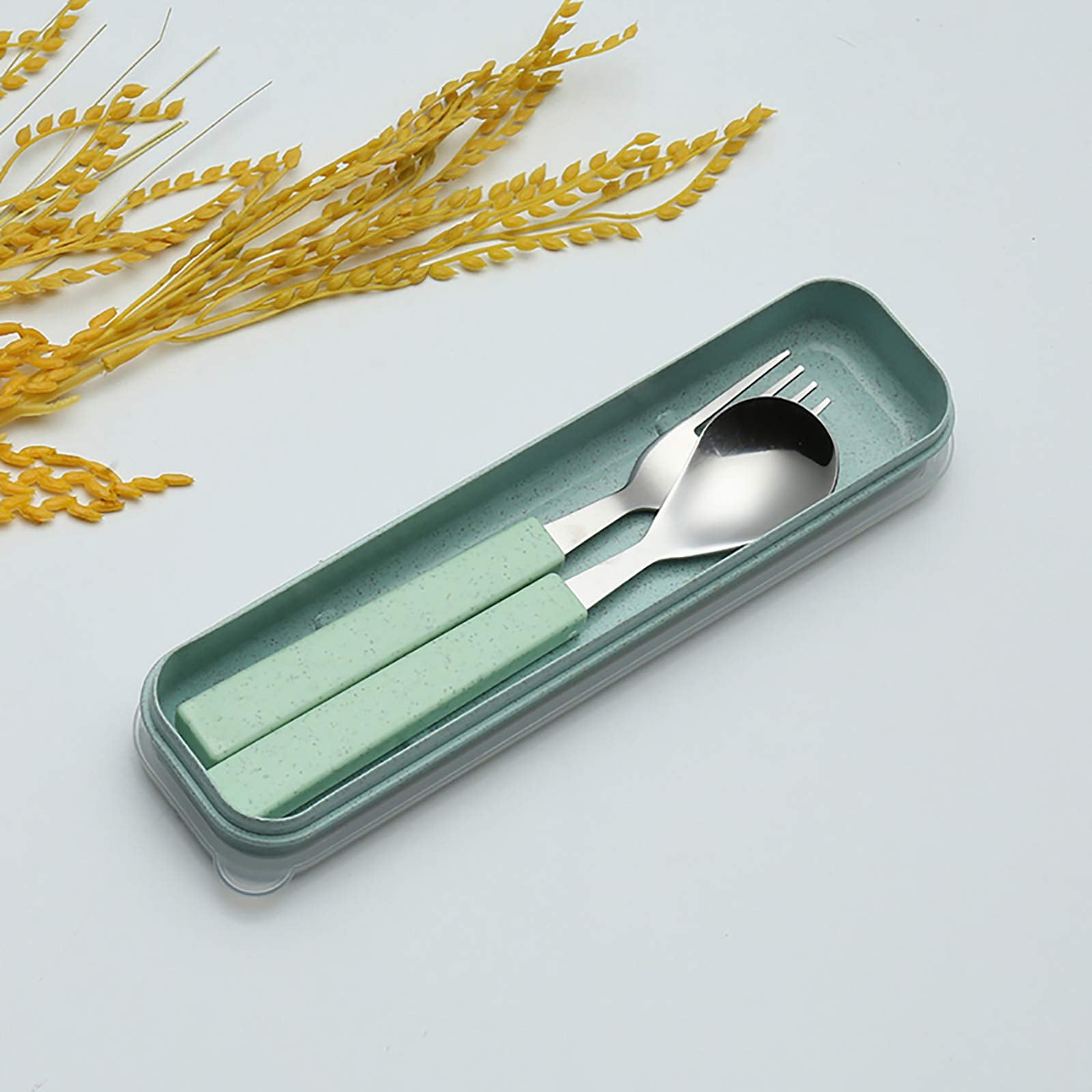 VANRA kids dining set on a table showcases modern, easy-grip utensils