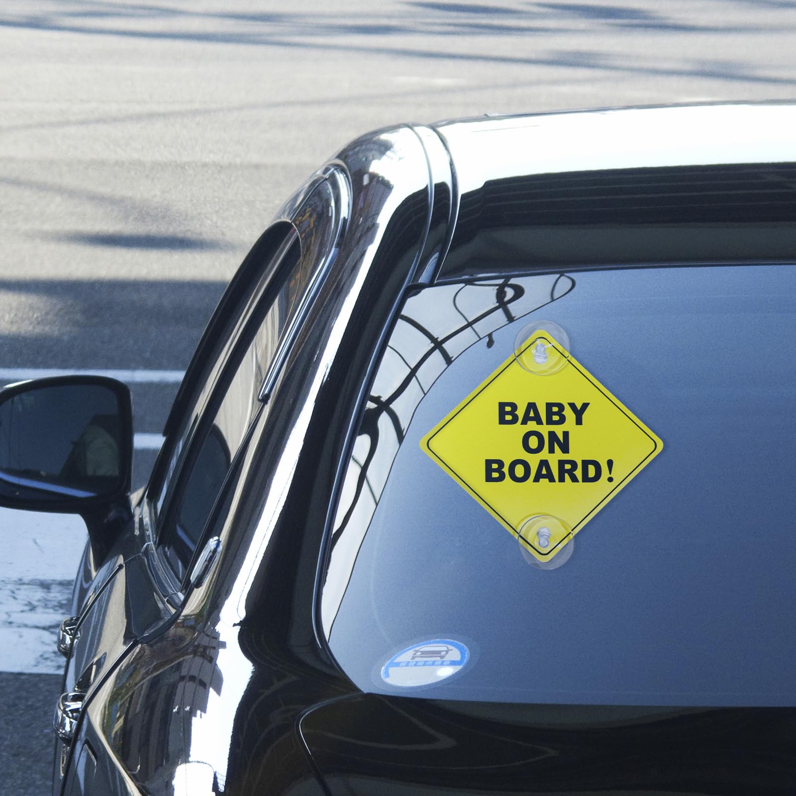 VASTRISE two-pack set ready for use across multiple family vehicles