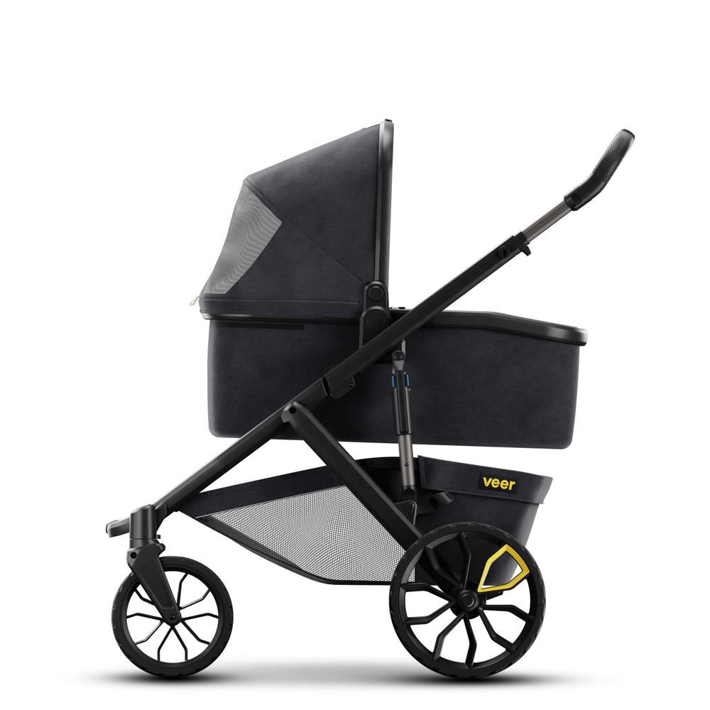 Veer Switchback &Roll frame side action on trail highlights wheels and suspension