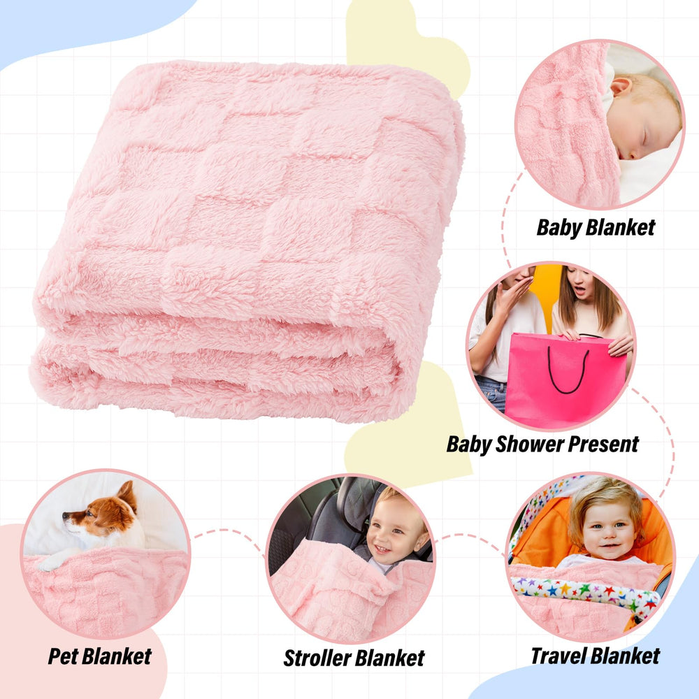 VEIDIA gift-ready plush blanket in pink for baby showers