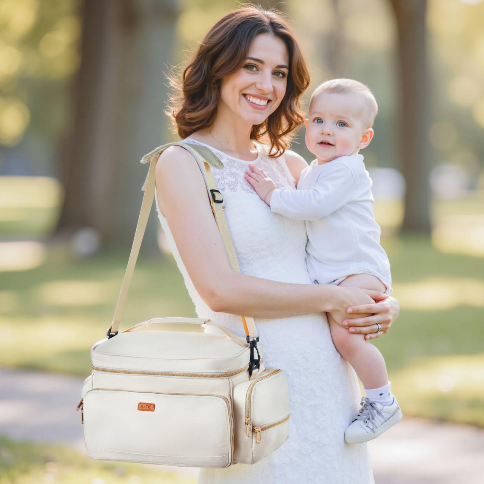 VEVOR travel-ready design supports work and family pumping on the go