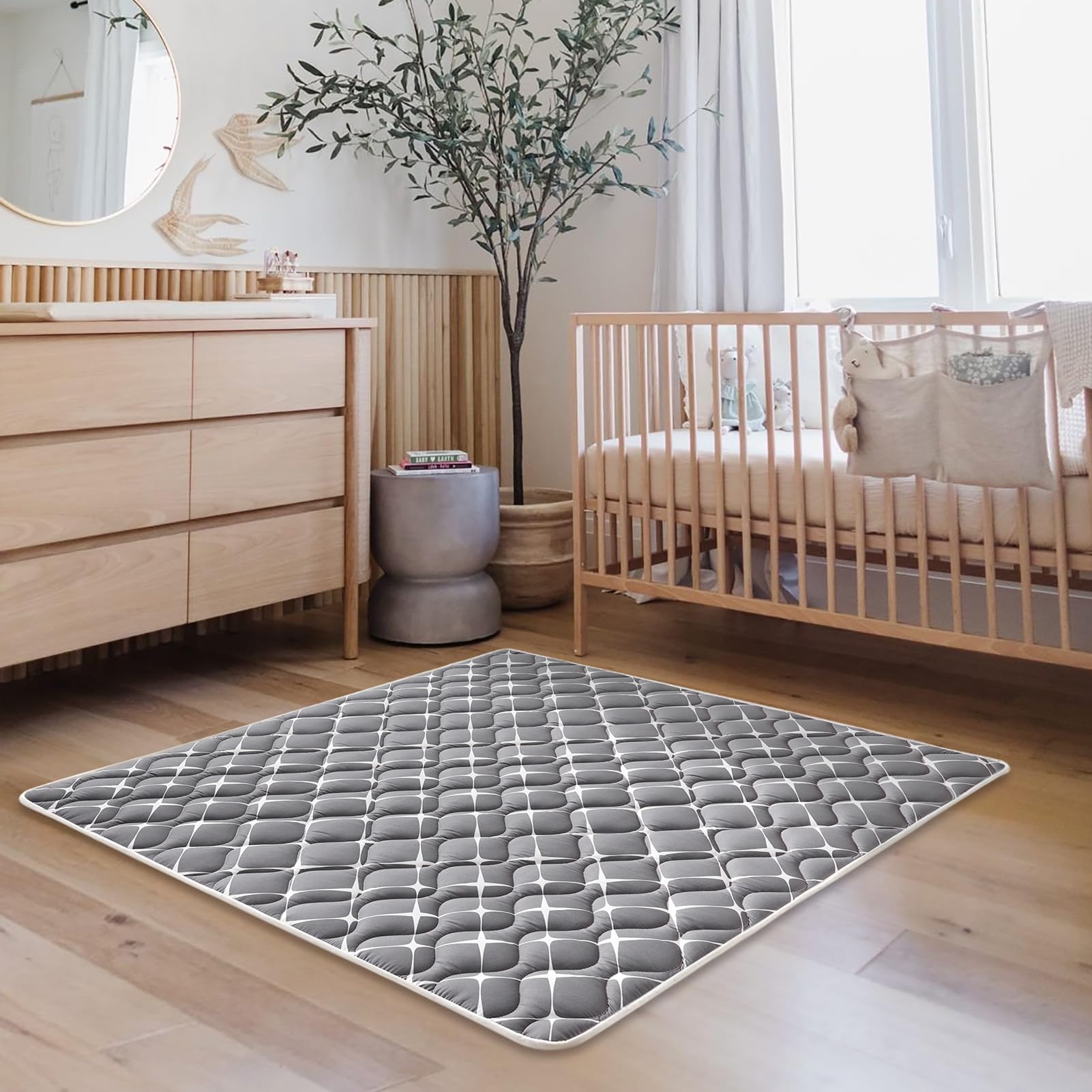 Vibe Bear machine-washable baby mat simplifies cleanup after playtime.